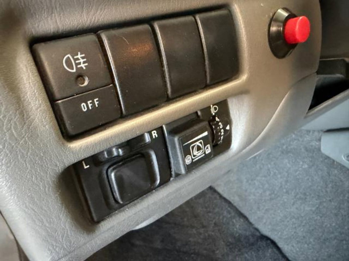 Suzuki Grand Vitara 16V cat S.W. (10)