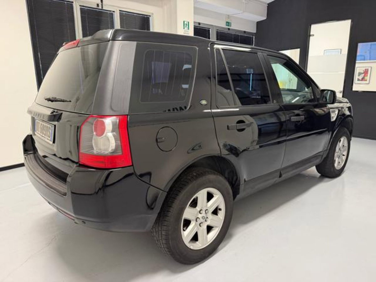 Land Rover Freelander 2.2 TD4 S.W. S (4)