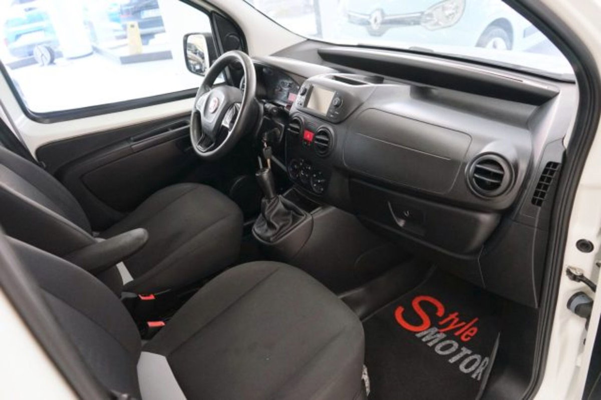 Fiat Fiorino Furgone cargo 1.3 mjt 95cv SX (7)