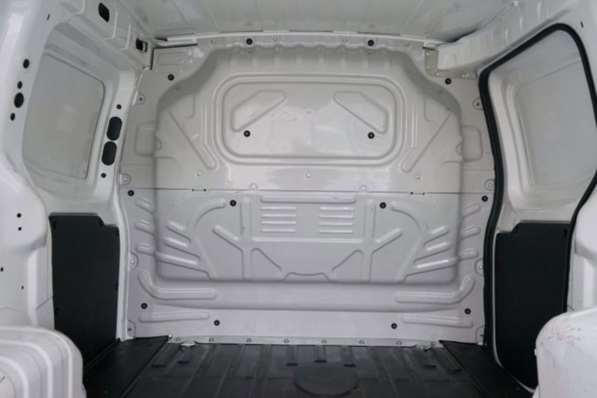 Fiat Fiorino Furgone cargo 1.3 mjt 95cv SX (9)
