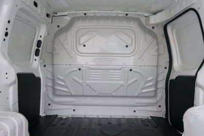 Fiat Fiorino Furgone cargo 1.3 mjt 95cv SX (9)