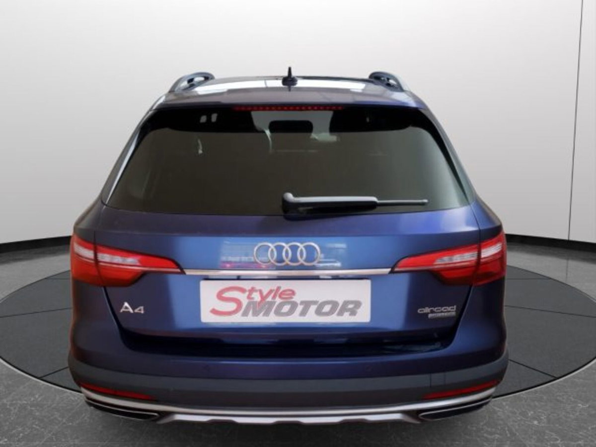 Audi A4 Allroad 40 TDI 204 CV S tronic (4)