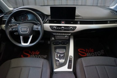 Audi A4 Avant 30 TDI/136 CV S tronic Business Advanced (5)