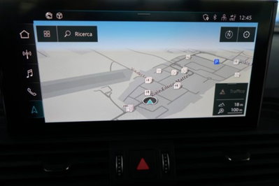 Audi Q5 40 TDI 204 CV quattro S tronic Business (12)