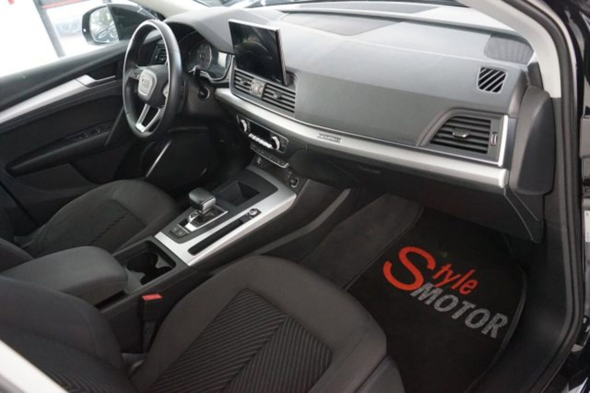 Audi Q5 40 TDI 204 CV quattro S tronic Business (13)