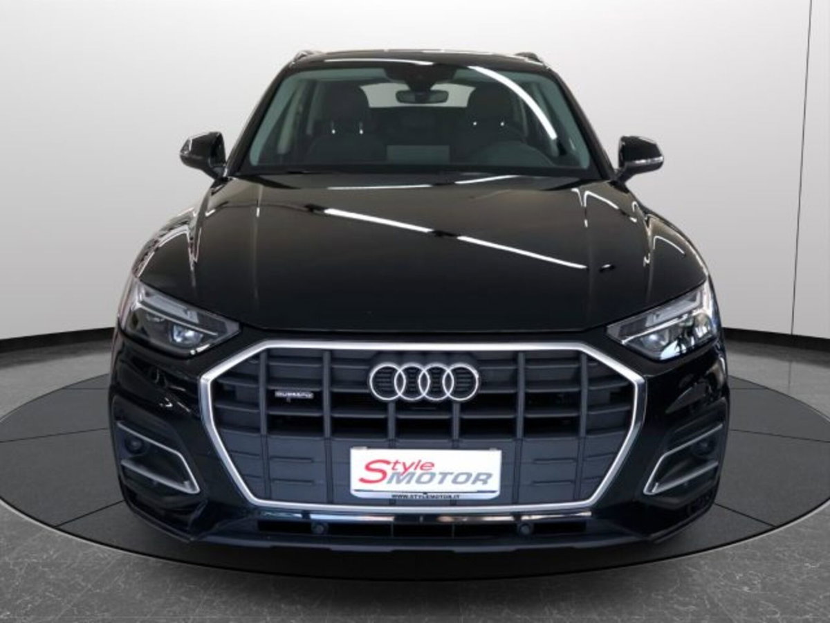 Audi Q5 40 TDI 204 CV quattro S tronic Business (18)