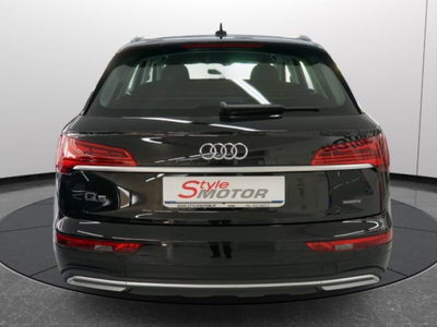 Audi Q5 40 TDI 204 CV quattro S tronic Business (19)