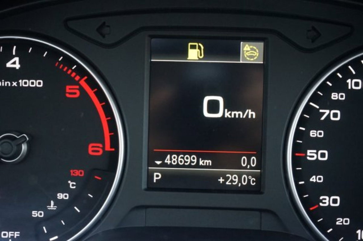Audi Q2 Q2 35 TDI S tronic Business (16)