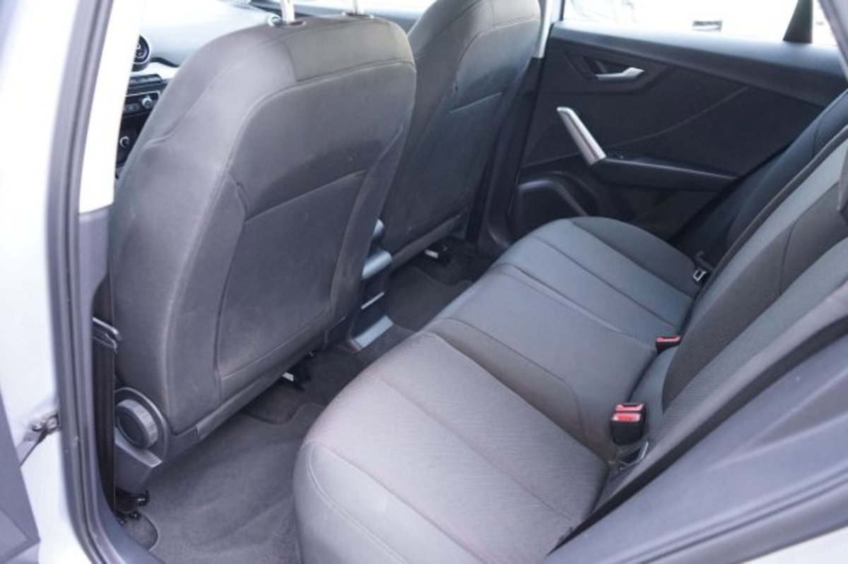 Audi Q2 Q2 35 TDI S tronic Business (20)