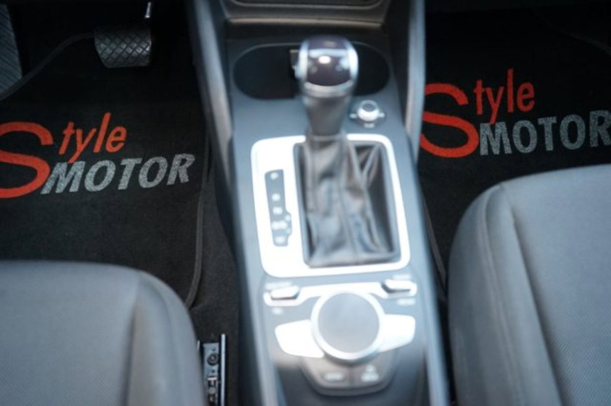 Audi Q2 Q2 35 TDI S tronic Business (7)