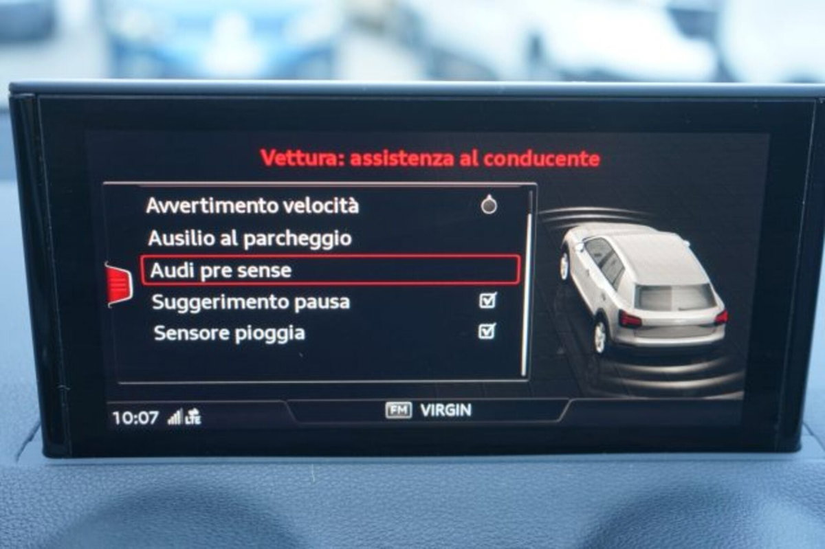 Audi Q2 Q2 35 TDI S tronic Business (9)