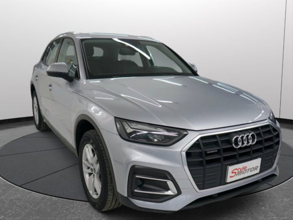 Audi Q5 40 TDI 204 CV quattro S tronic Business (2)