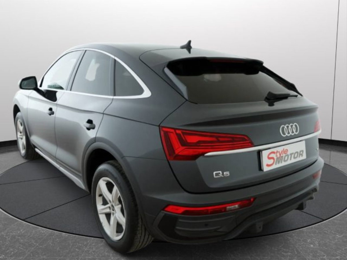 Audi Q5 Sportback Sportback 40 2.0 tdi mhev 12V quattro s-tronic (4)