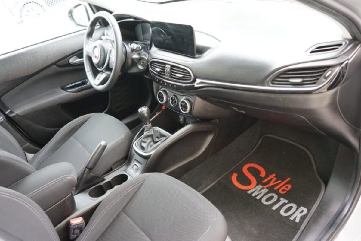 Fiat Tipo Station Wagon Tipo 1.3 Mjt S&S SW City Life (12)