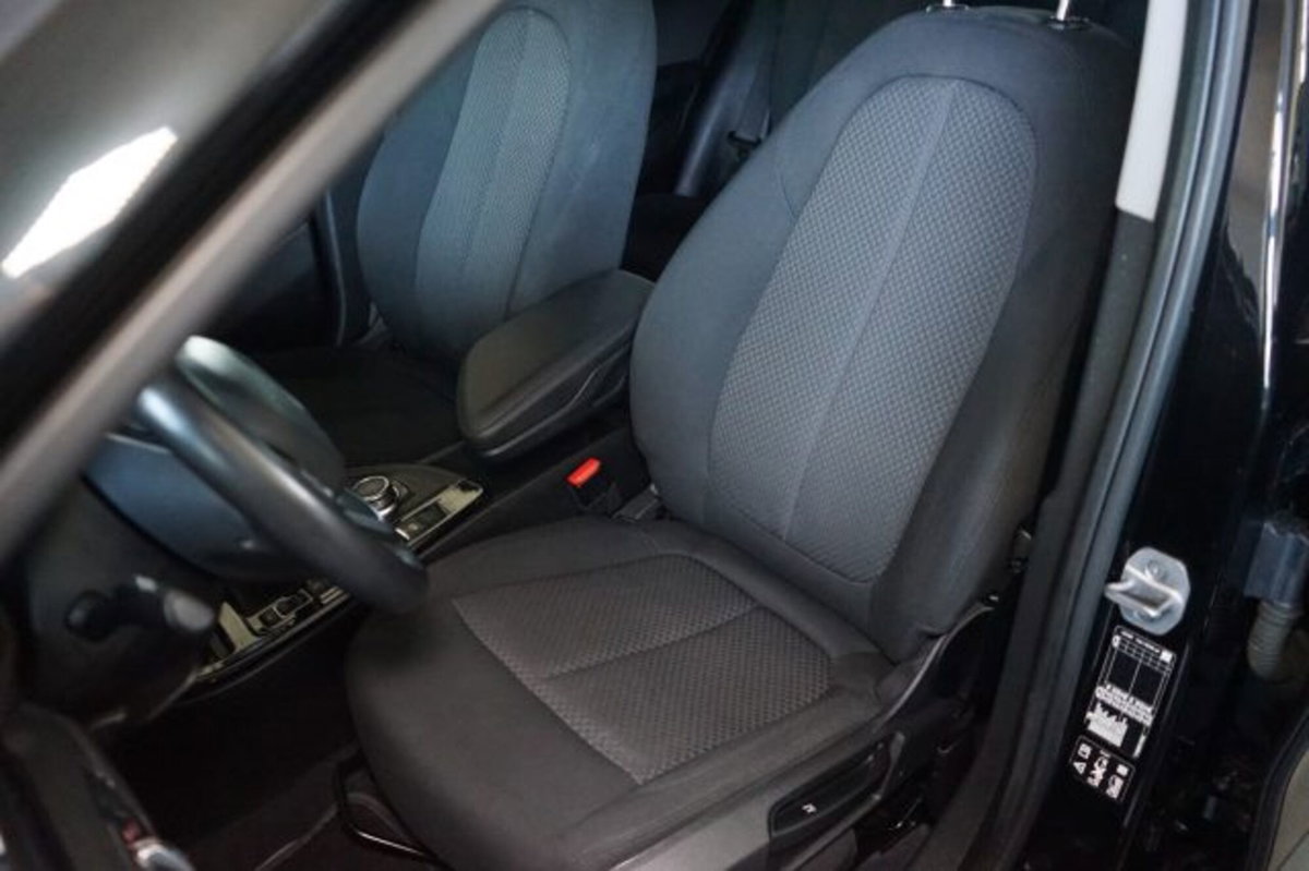 BMW X2 sDrive18d Business-X (18)