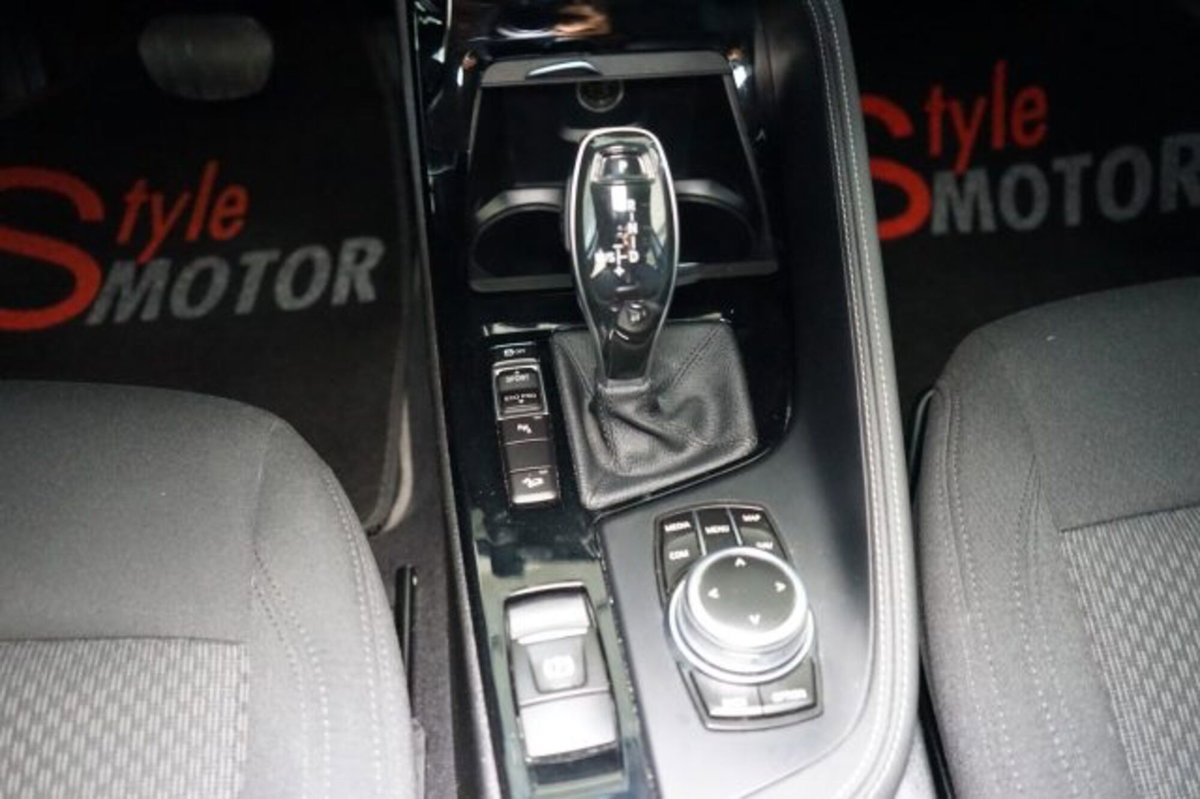 BMW X2 sDrive18d Business-X (6)