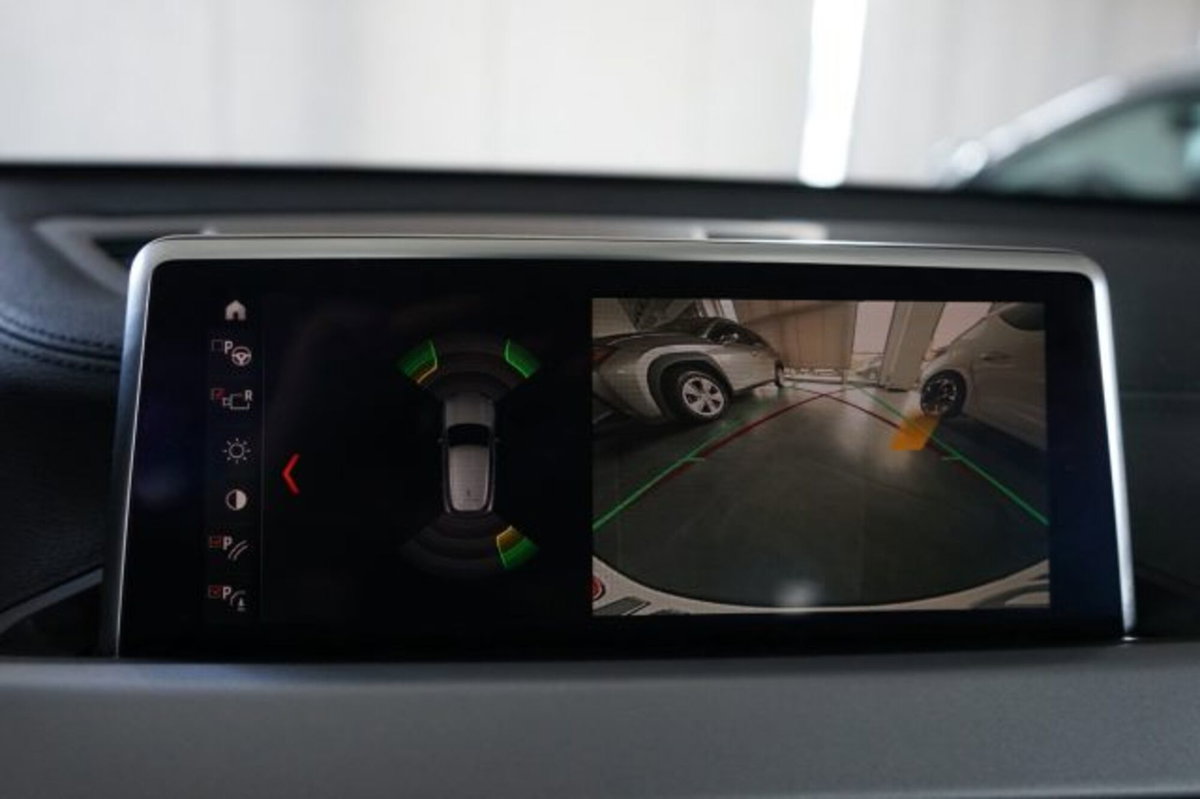 BMW X2 sDrive18d Business-X (9)