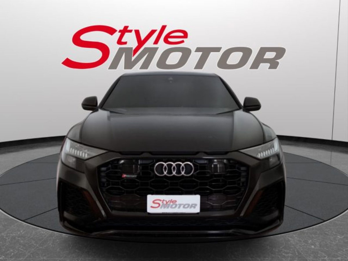 Audi RS Q8 Q8 4.0 mhev quattro tiptronic