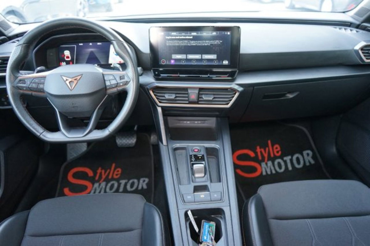 Cupra Leon Leon 1.5 hybrid 150cv dsg (5)