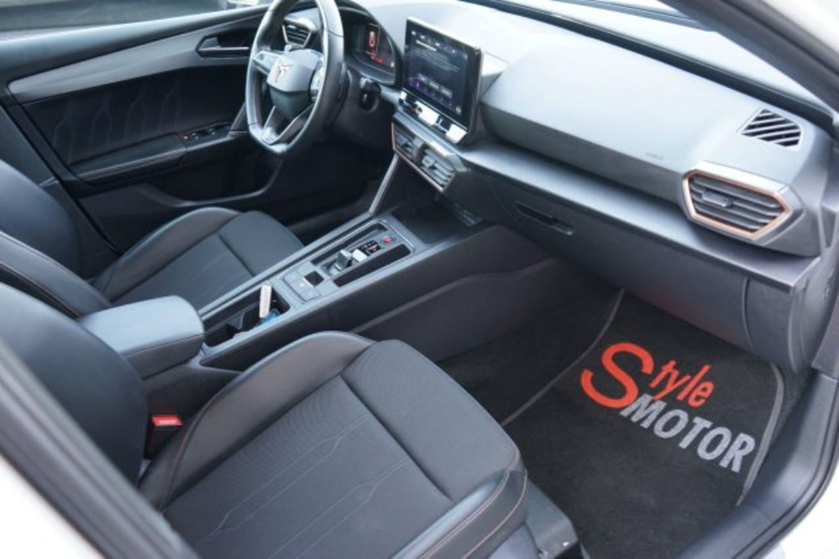 Cupra Leon Leon 1.5 hybrid 150cv dsg (7)