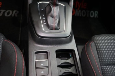 Ford Focus 1.0 EcoBoost Hybrid 125 CV Power. 5p. ST-Line Style (14)