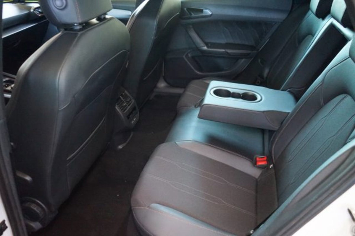 Cupra Leon Leon 1.5 hybrid 150cv dsg (19)