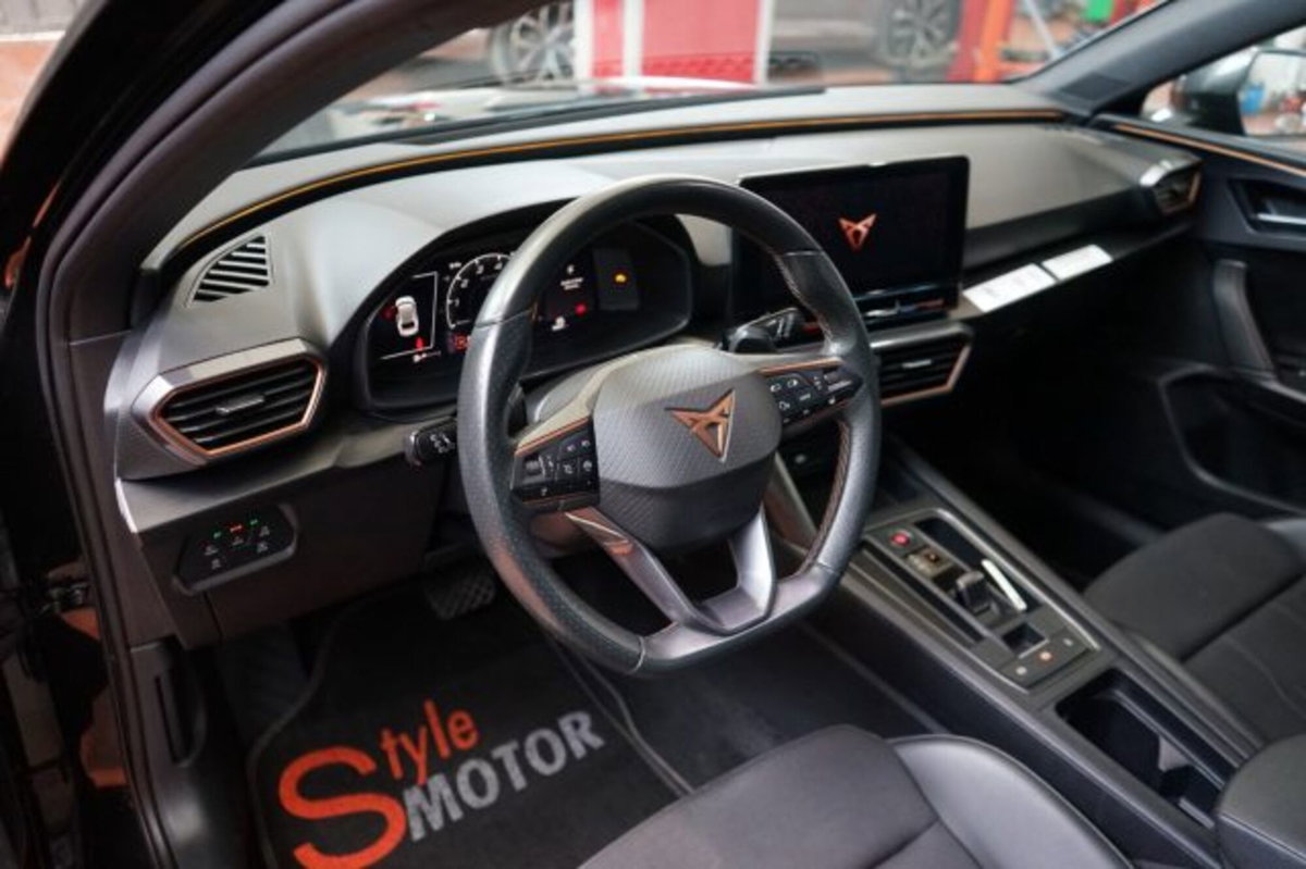 Cupra Leon Station Wagon Leon Sportstourer 1.5 hybrid 150cv dsg (6)