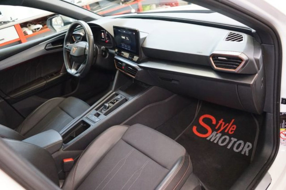 Cupra Leon Station Wagon Leon Sportstourer 1.5 hybrid 150cv dsg (13)