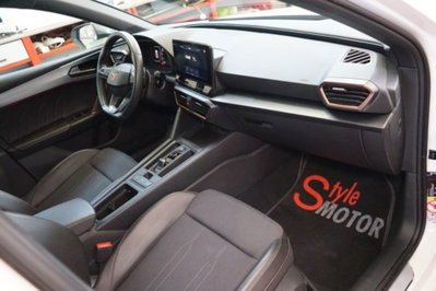 Cupra Leon Station Wagon Leon Sportstourer 1.5 hybrid 150cv dsg (13)