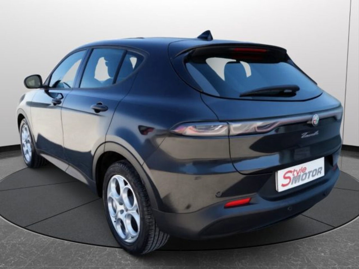 Alfa Romeo Tonale 1.5 hybrid Sprint 130cv tct7 (4)