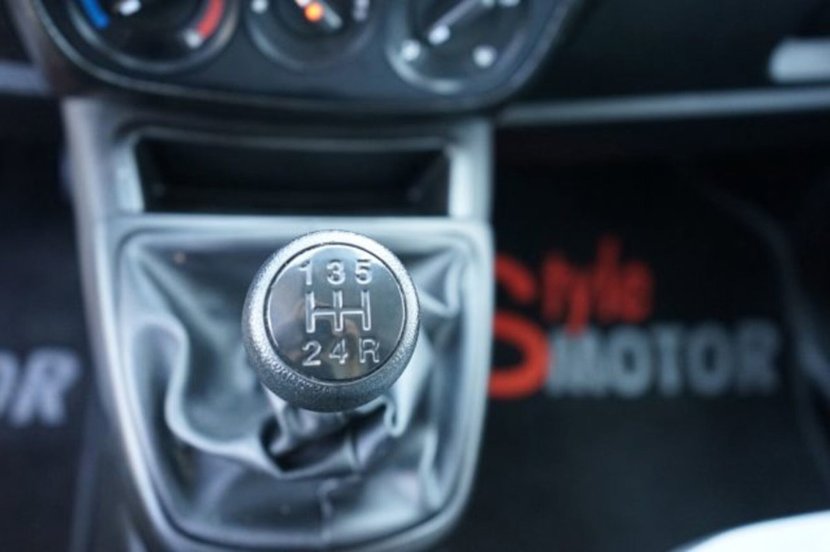 Fiat Fiorino QUBO 1.3 MJT 95CV SX (N1) (17)