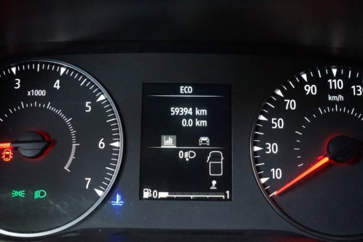 Renault Trafic Furgone T27 2.0 dCi 110CV PC-TN Furgone Ice Plus (19)