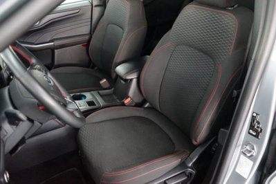 Ford Kuga 2.5 Full Hybrid 190 CV CVT 2WD ST-Line X (14)