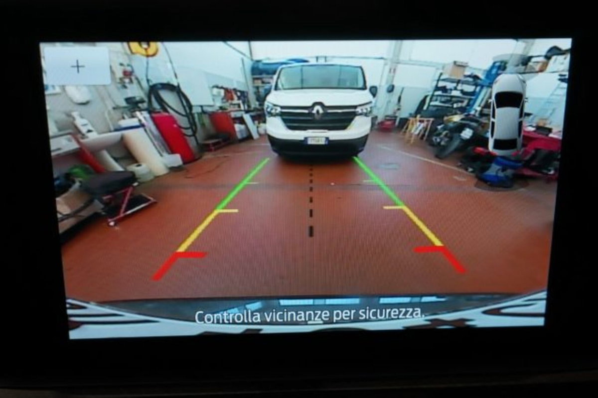 Ford Kuga 2.5 Full Hybrid 190 CV CVT 2WD ST-Line Design (12)