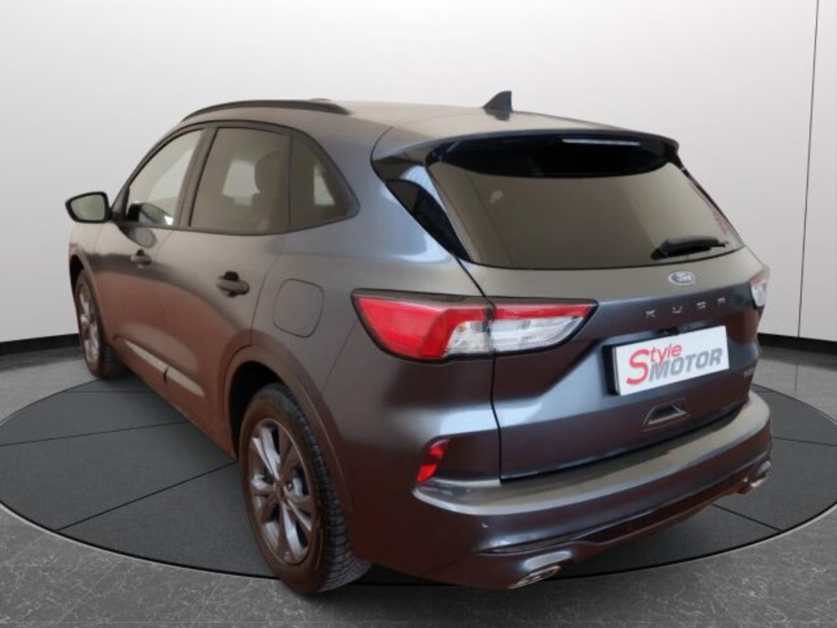 Ford Kuga 2.5 Full Hybrid 190 CV CVT 2WD ST-Line Design (17)