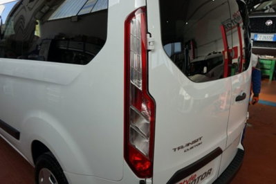 Ford Transit Custom Furgone 320 2.0 EcoBlue 130 PC Furgone Titanium (20)
