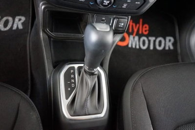 Jeep Renegade 1.5 Turbo T4 MHEV Limited (10)