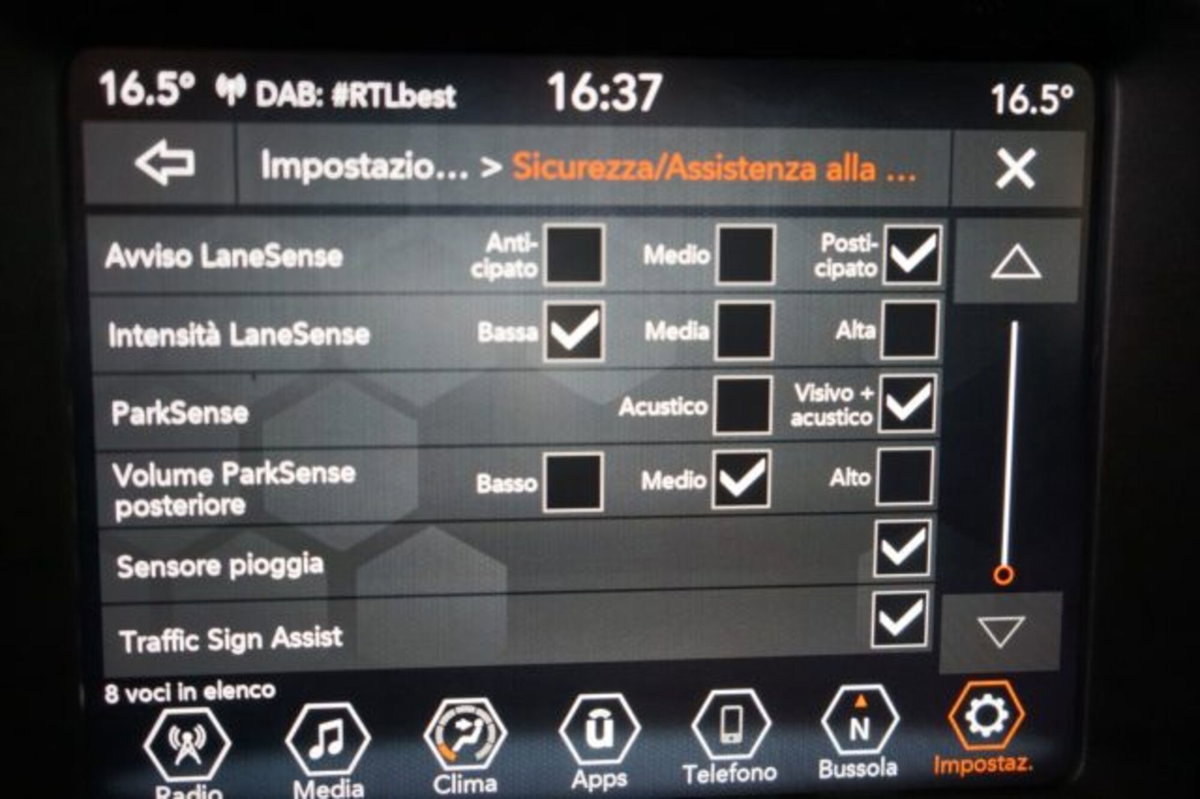 Jeep Renegade 1.5 Turbo T4 MHEV Limited (11)
