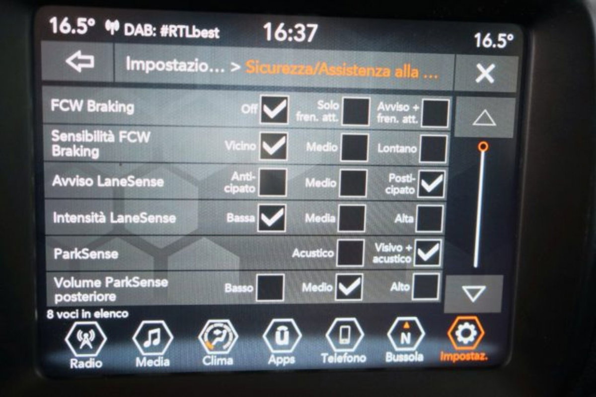 Jeep Renegade 1.5 Turbo T4 MHEV Limited (12)