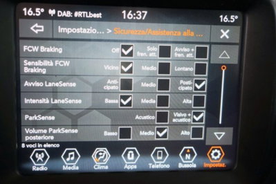 Jeep Renegade 1.5 Turbo T4 MHEV Limited (12)
