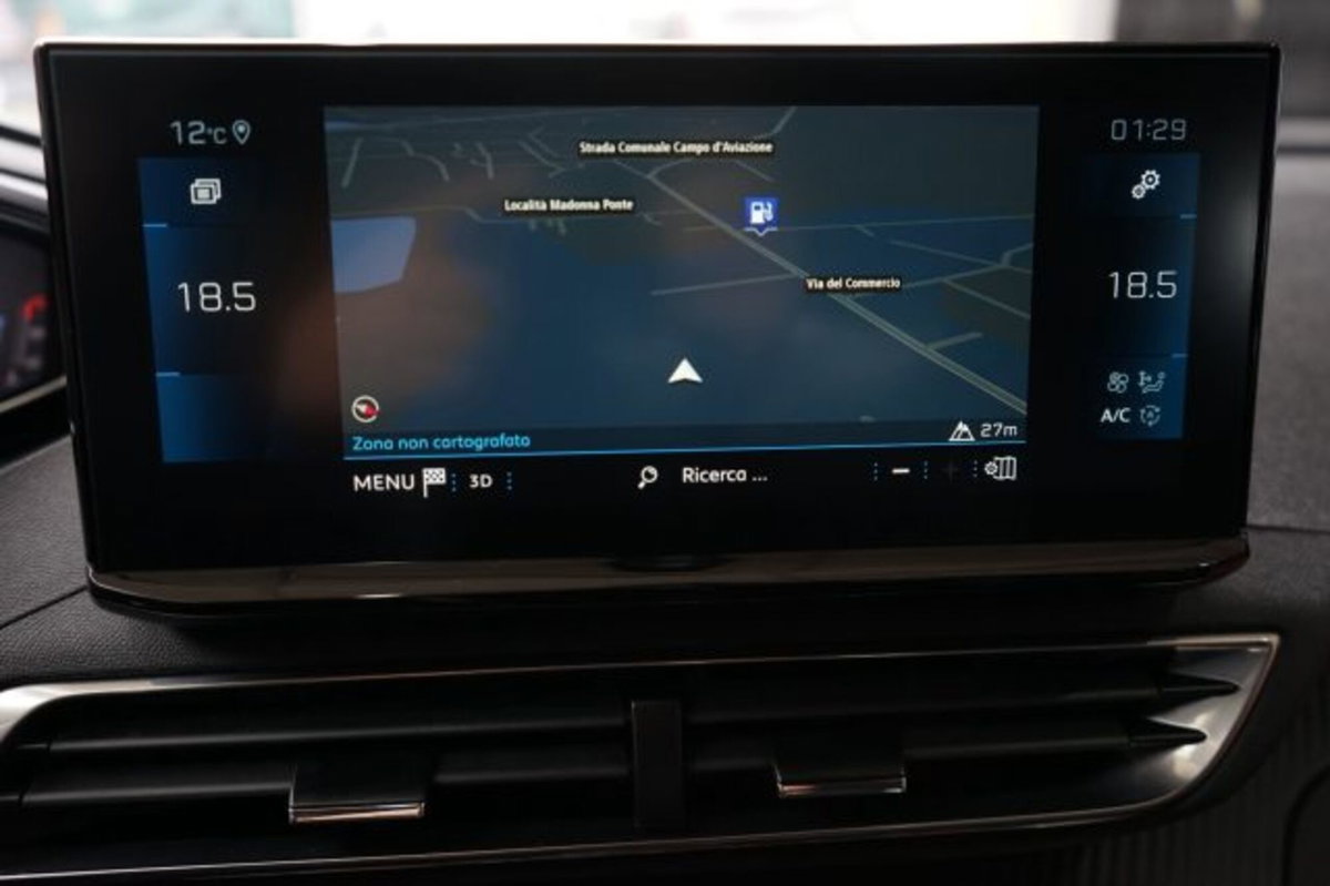 Peugeot 3008 BlueHDi 130 S&S EAT8 Active Business (12)
