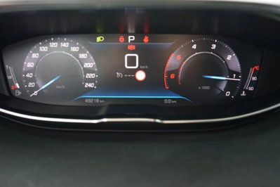 Peugeot 3008 BlueHDi 130 S&S EAT8 Active Business (14)