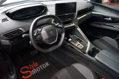 Peugeot 3008 BlueHDi 130 S&S EAT8 Active Business (9)