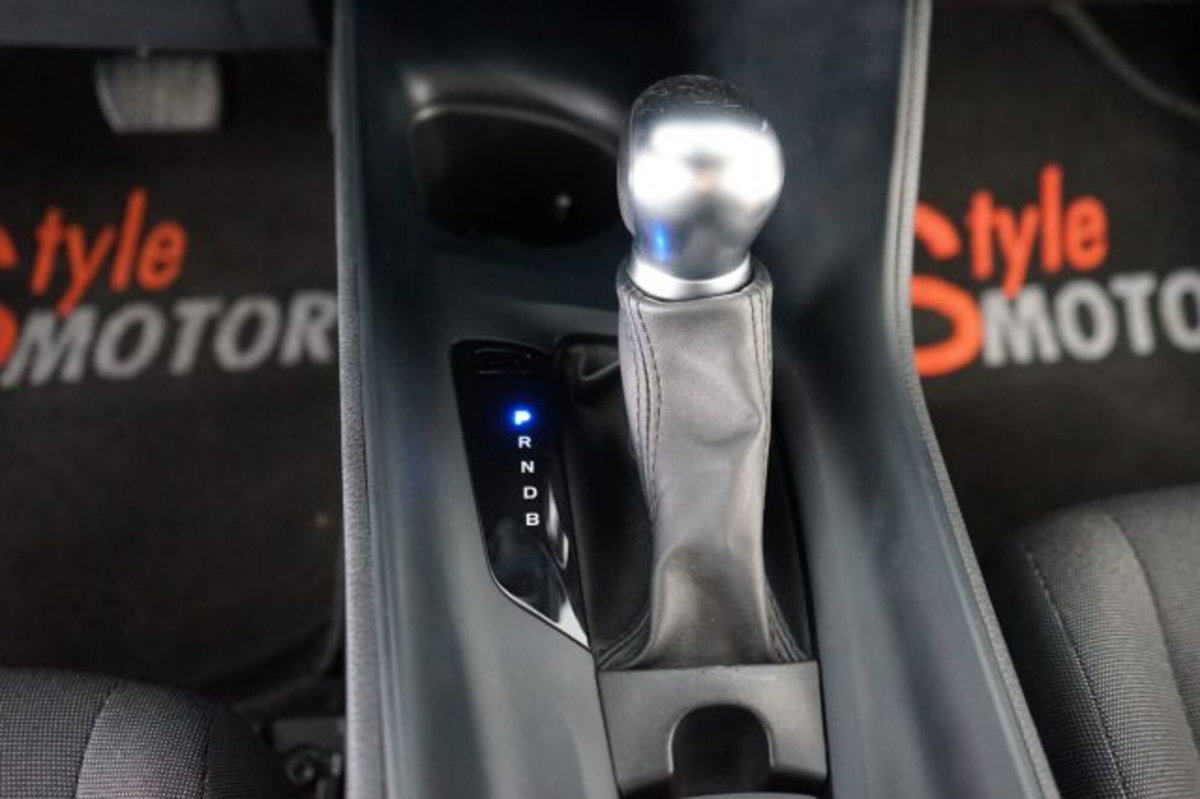 Toyota Toyota C-HR 1.8 Hybrid E-CVT Active (11)