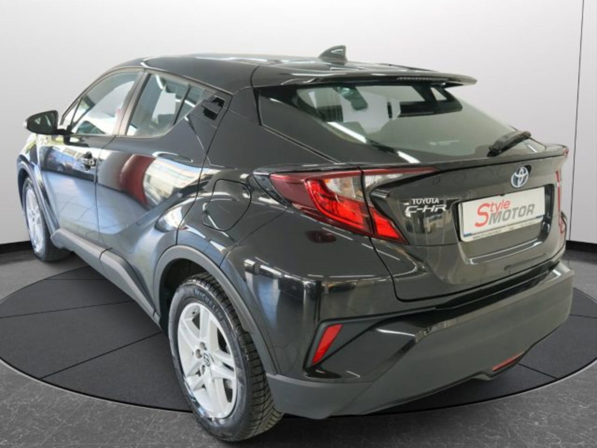 Toyota Toyota C-HR 1.8 Hybrid E-CVT Active (4)