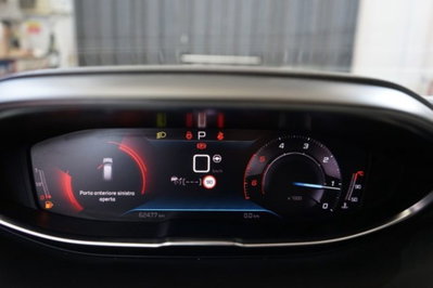 Peugeot 3008 BlueHDi 130 S&S Allure Pack (7)