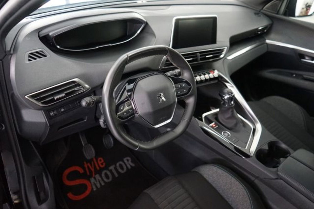 Peugeot 3008 PureTech Turbo 130 S&S Active Pack (6)