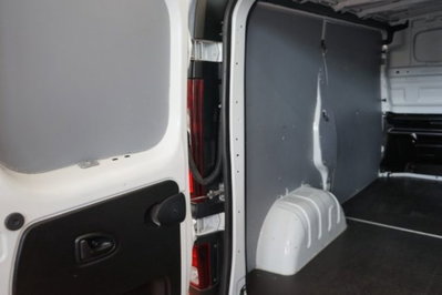 Renault Trafic Furgone van T27 2.0 blue dci 110cv L1H1 (19)