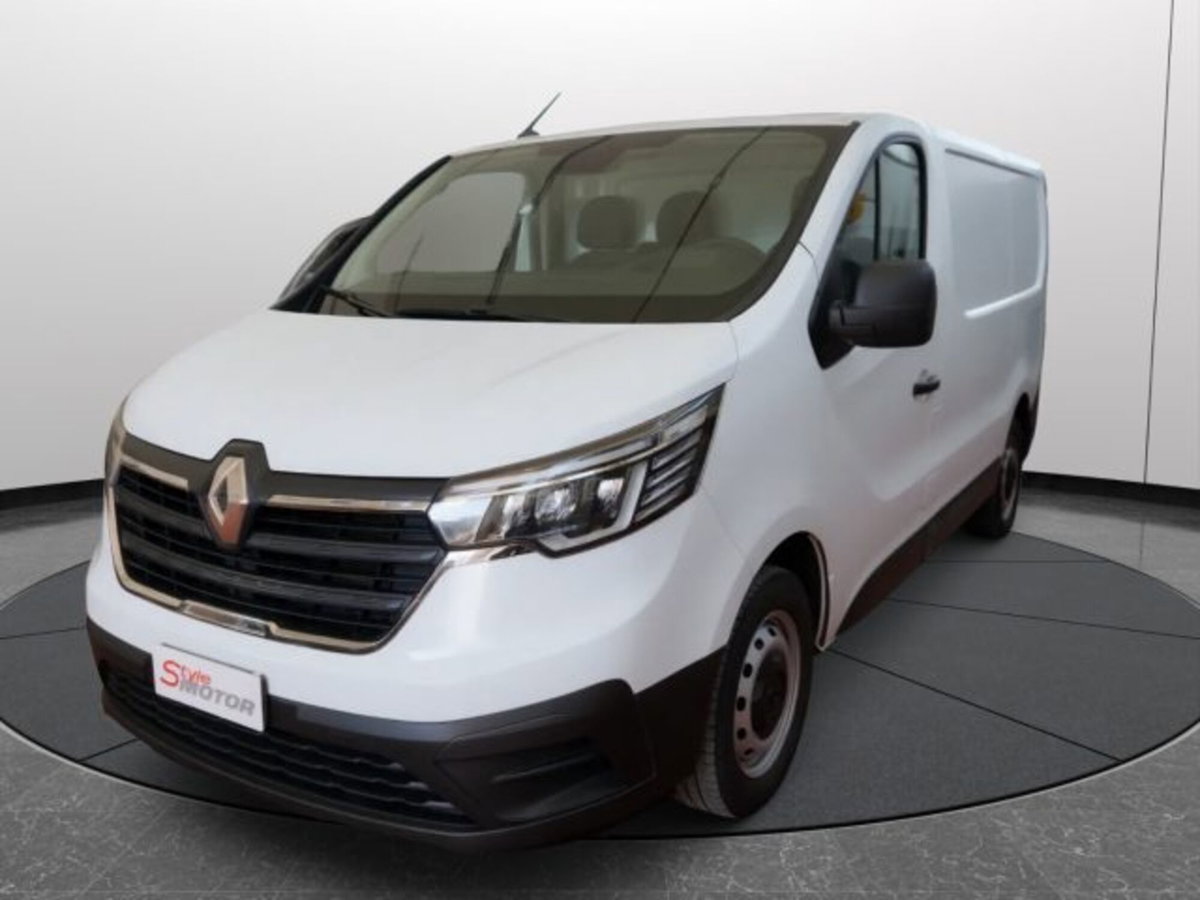 Renault Trafic Furgone van T27 2.0 blue dci 110cv L1H1 (2)