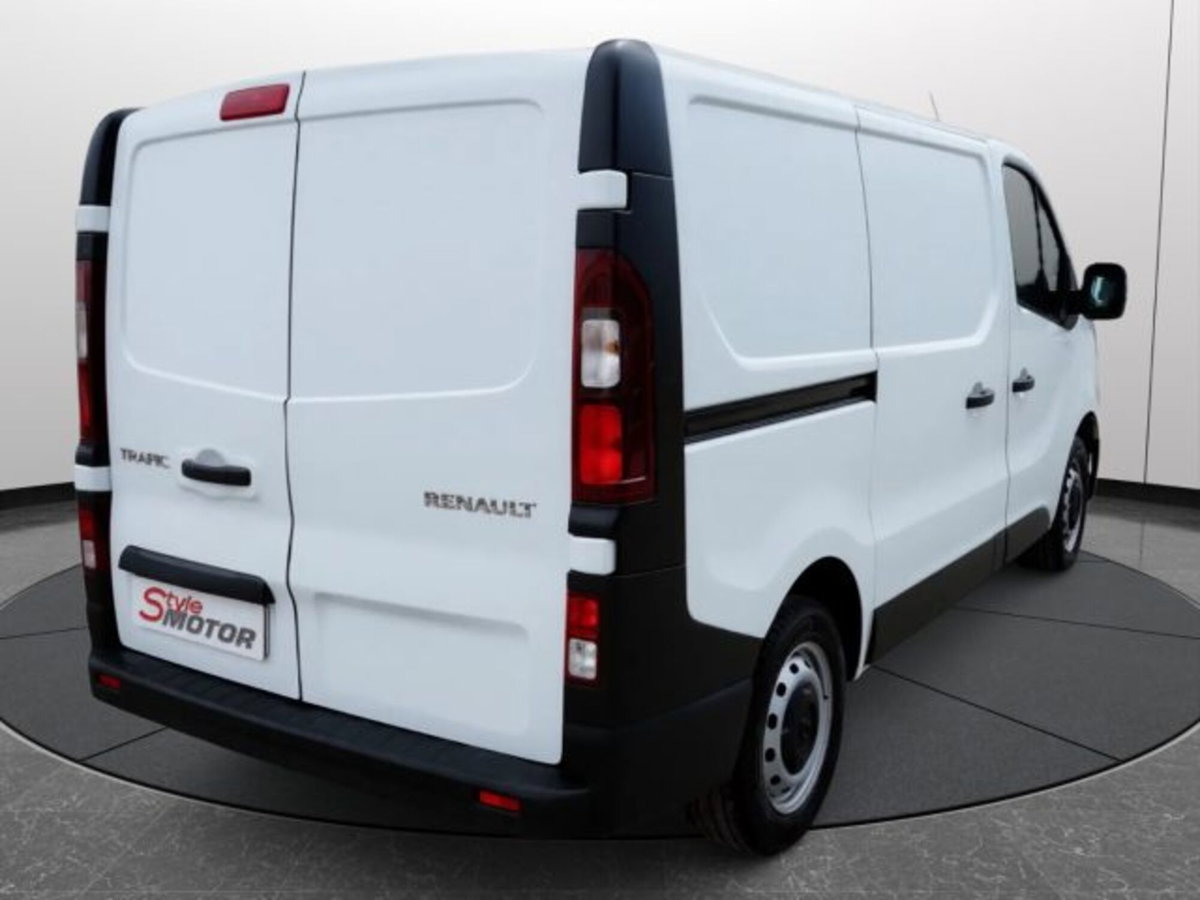 Renault Trafic Furgone van T27 2.0 blue dci 110cv L1H1 (3)
